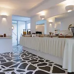 Maryo Village Hotel Naousa (Paros)