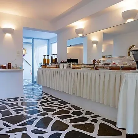 Maryo Village Hotel 4*