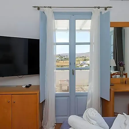 Hotel Maryo Village Nausa